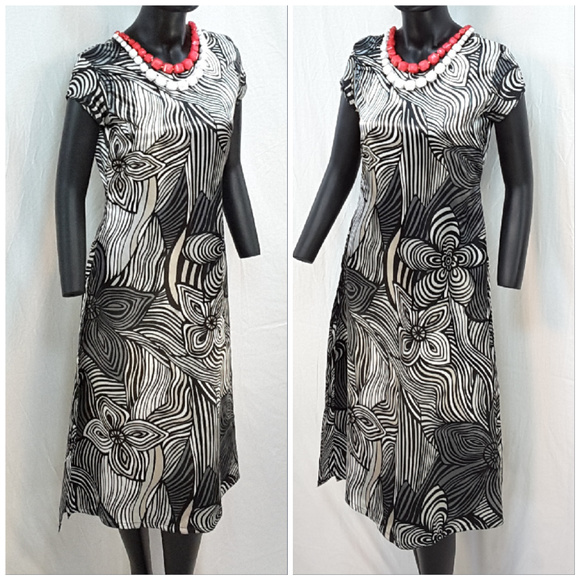 Open Sides Maxi Long Tunic or Cover Up, size Small - Picture 2 of 8